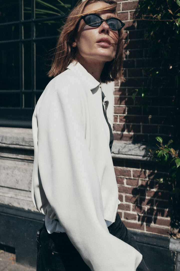 Cleo Bomber Bunda VELLARO